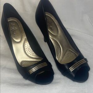Dexflex Comfort Black Peep-Toe Heels with Gold Accents